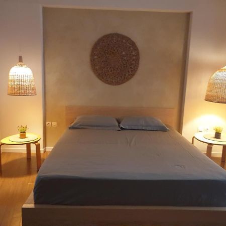 A Pleasent Small -Studio Close To The Port Of Volos Exterior photo