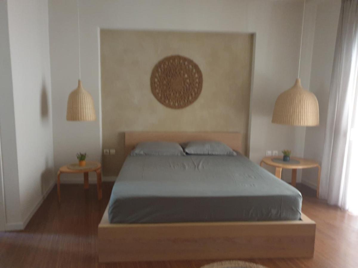 A Pleasent Small -Studio Close To The Port Of Volos Exterior photo
